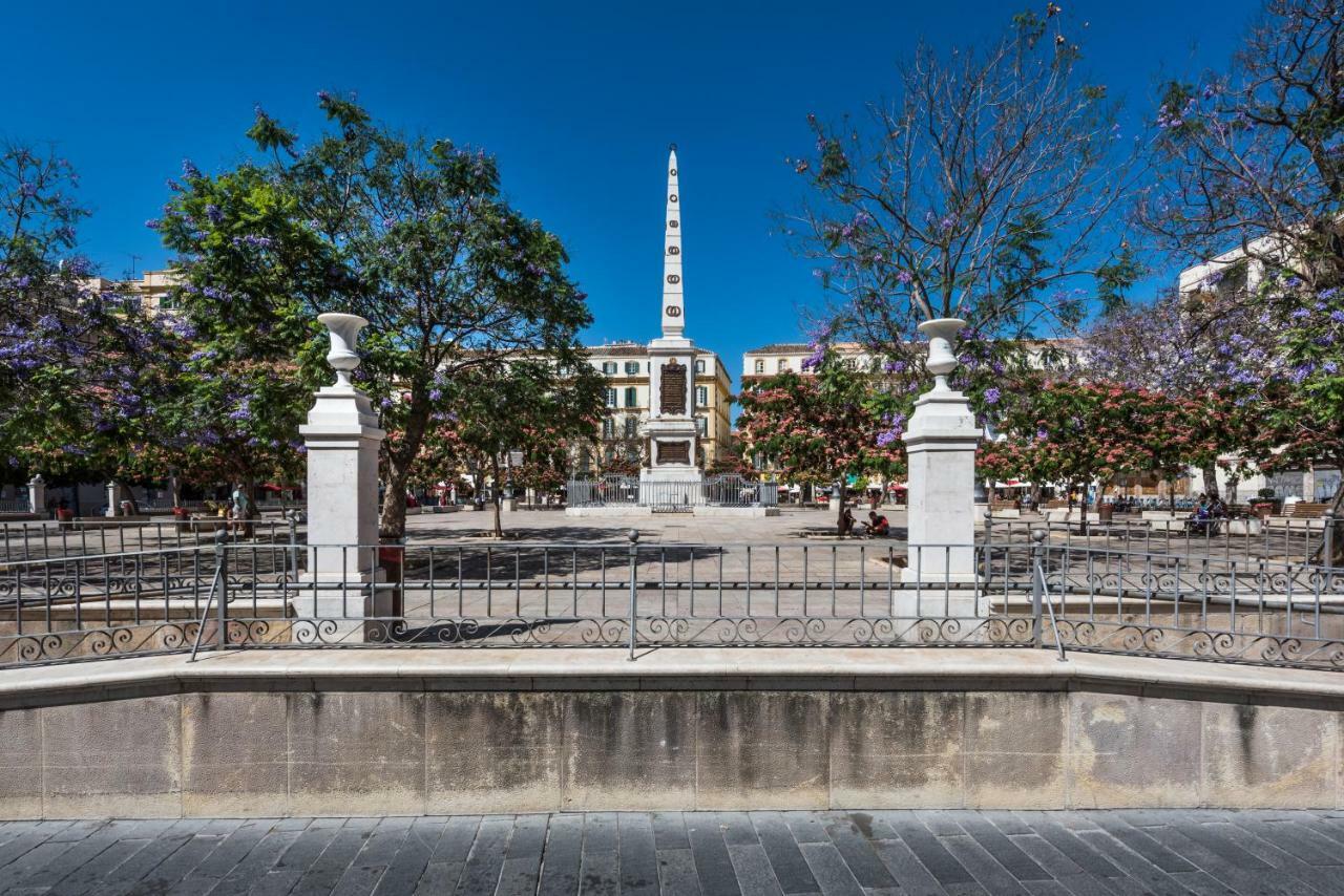 Malaga Centre Apartment With Parking Exterior foto